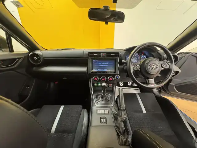 トヨタ ＧＲ８６ RZ 群馬県 2022(令4)年 3.7万km マグネタイトグレーメタリック 純正9インチメモリナビ/・フルセグTV/・CD/DVD/BT/・SD/AM.FM/バックカメラ/ETC/クルーズコントロール/ハーフレザーシート/D/N席シートヒーター/GR専用革巻きステアリング/ステアリングスイッチ/スマートキー/プッシュスタート/LEDヘッドライト/リアフォグランプ/オートライト/社外18インチAW(SUBARU)/純正フロアマット/電動格納ミラー/横滑り防止システム