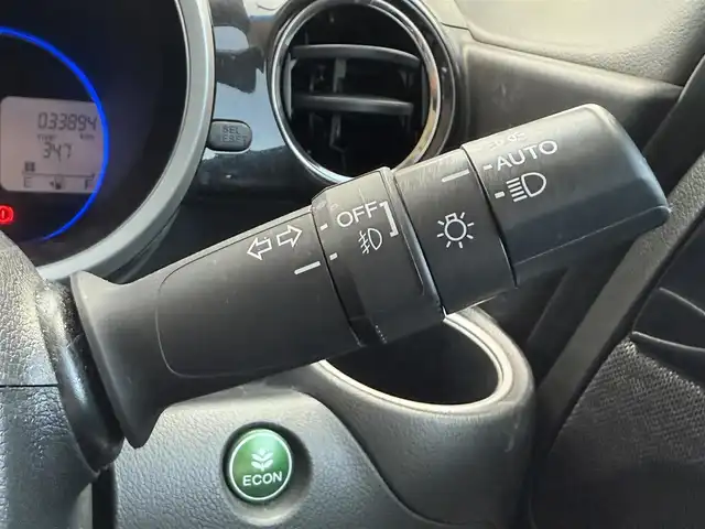 ホンダ Ｎ ＢＯＸ カスタム SSパッケージ 千葉県 2015(平27)年 3.4万km プレミアムホワイトパールⅡ 社外ナビ　/【型式：AVIC-MRZ02】/ＣＤ/ＳＤ/ワンセグ　/バックカメラ　スマートキー　/両側パワースライドドア　/純正アルミホイール　/キセノンヘッドライト　/オートライト/純正フロアマット　/ダブルサイドエアバック　/ABS　/後席ロールサンシェード