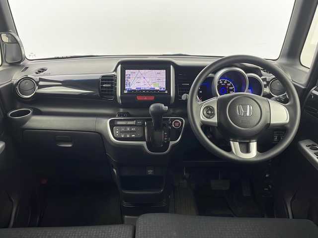 ホンダ Ｎ ＢＯＸ カスタム SSパッケージ 栃木県 2015(平27)年 3.4万km プレミアムホワイトパールⅡ 純正ナビ/（CD/AM/FM/ワンセグ）/バックカメラ　/両側パワースライドドア　/横滑り防止　/純正アルミホイール　/純正フロアマット　/後席ロールサンシェード/ドアバイザー/フォグライト/電動格納ミラー/ステアリングスイッチ/プッシュスタート/スマートキー