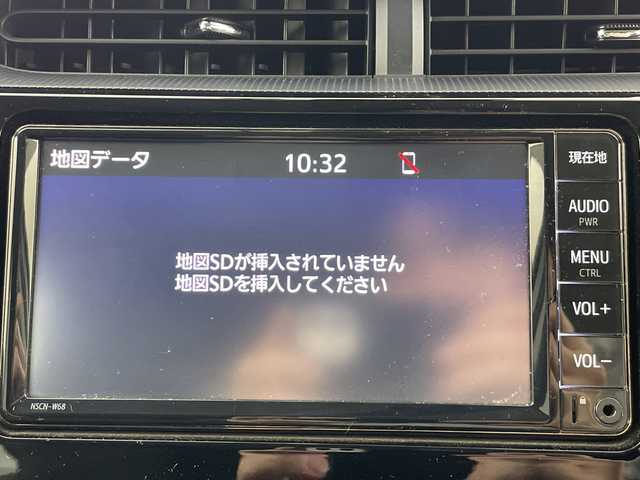 トヨタ アクア クロスオーバー 愛知県 2019(令1)年 5.2万km シルバーM 禁煙車/純正ナビ【NSCN-W68】/（Bluetooth・CD・ワンセグ・AUX）/バックカメラ/衝突軽減ブレーキ/横滑り防止装置/レーンキープアシスト/前後コーナーセンサー/前方ドライブレコーダー/ハーフレザーシート/ETC/オートマチックハイビーム/盗難防止装置/スマートキー/プッシュスタート