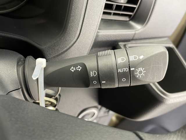 ダイハツ アトレー バン RS 長野県 2022(令4)年 0.4万km オフビートカーキM 4WD/純正メモリナビ/Bluetooth/CD/DVD/フルセグTV/バックカメラ/ETC/コーナーセンサー/両側パワスラ/クルーズコントロール/ステアリングスイッチ/純正フロアマット/ドアバイザー/LEDヘッドライト/横滑り防止装置/衝突被害軽減システム/アイドリングストップ/プッシュスタート/スマートキー