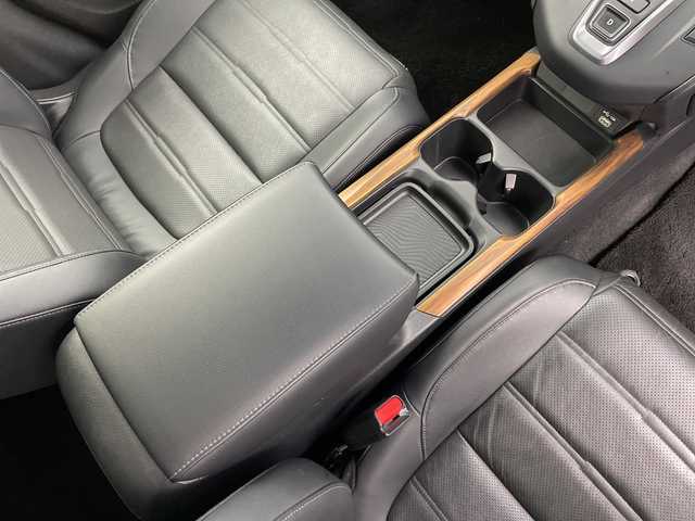 ホンダ ＣＲ－Ｖ ハイブリッド e:HEV EX マスターピース 新潟県 2020(令2)年 3.4万km クリスタルブラックパール 寒冷地仕様/サンルーフ/純正メモリナビ/　フルセグTV/CD/DVD/Bluetooth/衝突被害軽減ブレーキ/ブラインドスポットモニター/レーダークルーズコントロール/レーンキープアシスト/バックカメラ/ETC2.0/パワーバックドア/前席パワーシート/運転席メモリー付パワーシート/ステアリングヒーター/全席シートヒーター/LEDヘッドライト/オートマチックハイビーム/オートライト/スマートキー/レザーステアリング/ステアリングスイッチ/パドルシフト