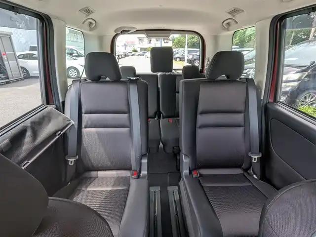 日産 セレナ ハイウェイスター プロパイロットED 栃木県 2016(平28)年 14.5万km マルーンレッド 2トーン (株)IDOMが運営する【じしゃロン宇都宮店】の自社ローン専用車両になります。こちらは現金またはオートローンご利用時の価格です。自社ローンご希望の方は別途その旨お申付け下さい/純正ナビ/バックカメラ/フリップダウンモニター/フルセグ/ＥＴＣ/プロパイロット/両側パワースライドドア/ＬＥＤヘッドライト/フォグライト/スマートキー/スペアキー/４ＷＤ