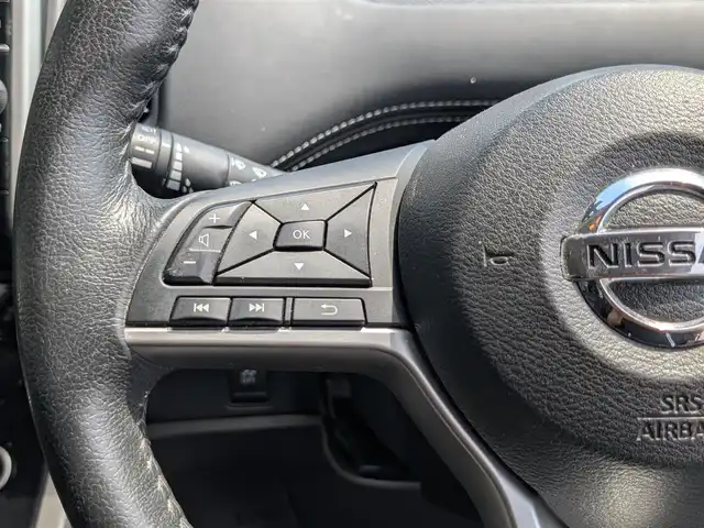 日産 セレナ ハイウェイスター プロパイロットED 栃木県 2016(平28)年 14.5万km マルーンレッド 2トーン (株)IDOMが運営する【じしゃロン宇都宮店】の自社ローン専用車両になります。こちらは現金またはオートローンご利用時の価格です。自社ローンご希望の方は別途その旨お申付け下さい/純正ナビ/バックカメラ/フリップダウンモニター/フルセグ/ＥＴＣ/プロパイロット/両側パワースライドドア/ＬＥＤヘッドライト/フォグライト/スマートキー/スペアキー/４ＷＤ