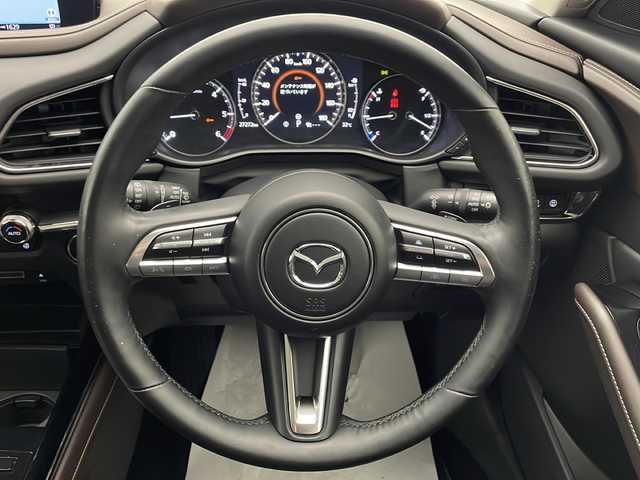 マツダ ＣＸ－３０ XD Lパッケージ 宮崎県 2020(令2)年 2.8万km スノーフレイクホワイトパールマイカ 禁煙車/衝突被害軽減ブレーキ/純正8.8型ディスプレイオーディオナビTV/（CD/DVD/Bluetooth/FMAM/フルセグTV)/純正バックカメラ/純正ETC/純正LEDオートライト/純正LEDフォグ/純正16インチアルミ/純正フロアマット/全方位モニター/茶本革シート/アダプティブクルーズコントロール/レーンディパーチャーアラート/ブラインドスポットモニター/クリアランスソナー/ヘッドアップディスプレイ/パワーバックドア/前席パワーシート/シートヒーター/ステアリングヒーター/本革巻ハンドル/パドルシフト/スマートキー/プッシュエンジンスタート/スペアキー/取扱い説明書/ナビ取扱い説明書