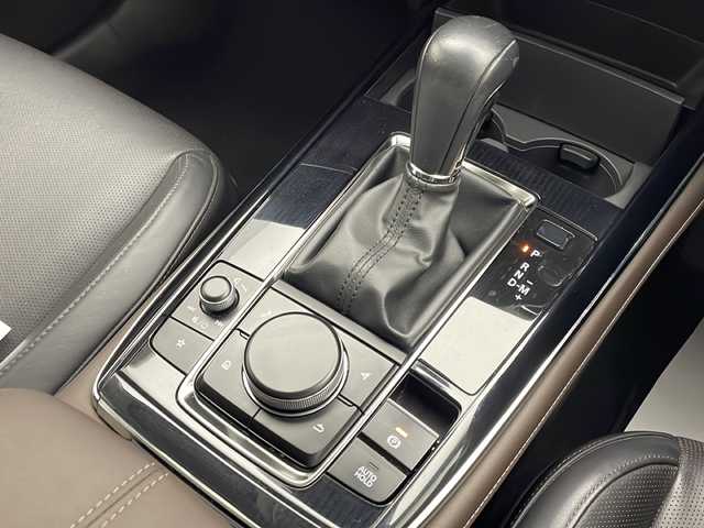 マツダ ＣＸ－３０ XD Lパッケージ 宮崎県 2020(令2)年 2.8万km スノーフレイクホワイトパールマイカ 禁煙車/衝突被害軽減ブレーキ/純正8.8型ディスプレイオーディオナビTV/（CD/DVD/Bluetooth/FMAM/フルセグTV)/純正バックカメラ/純正ETC/純正LEDオートライト/純正LEDフォグ/純正16インチアルミ/純正フロアマット/全方位モニター/茶本革シート/アダプティブクルーズコントロール/レーンディパーチャーアラート/ブラインドスポットモニター/クリアランスソナー/ヘッドアップディスプレイ/パワーバックドア/前席パワーシート/シートヒーター/ステアリングヒーター/本革巻ハンドル/パドルシフト/スマートキー/プッシュエンジンスタート/スペアキー/取扱い説明書/ナビ取扱い説明書