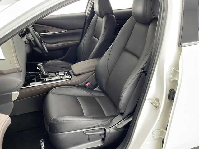 マツダ ＣＸ－３０ XD Lパッケージ 宮崎県 2020(令2)年 2.8万km スノーフレイクホワイトパールマイカ 禁煙車/衝突被害軽減ブレーキ/純正8.8型ディスプレイオーディオナビTV/（CD/DVD/Bluetooth/FMAM/フルセグTV)/純正バックカメラ/純正ETC/純正LEDオートライト/純正LEDフォグ/純正16インチアルミ/純正フロアマット/全方位モニター/茶本革シート/アダプティブクルーズコントロール/レーンディパーチャーアラート/ブラインドスポットモニター/クリアランスソナー/ヘッドアップディスプレイ/パワーバックドア/前席パワーシート/シートヒーター/ステアリングヒーター/本革巻ハンドル/パドルシフト/スマートキー/プッシュエンジンスタート/スペアキー/取扱い説明書/ナビ取扱い説明書