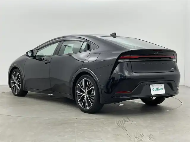 トヨタ プリウス Z 富山県 2023(令5)年 2.4万km アティチュードブラックマイカ 純正ディスプレイオーディオ/フルセグ/Bluetooth/全方位カメラ/ETC2.0/パワーシート /シートヒーター/ベンチレーション/レーダークルーズコントロール/パーキングアシスト/ステアリングヒーター/AC100V/置くだけ充電/オートLEDヘッドライト/オートハイビーム/パワーバックドア/前後コーナーセンサー/トヨタセーフティセンス