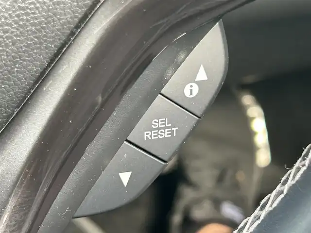 ホンダ ヴェゼル ハイブリッド RS ホンダセンシング 和歌山県 2019(平31)年 5.2万km オーロラアメジストメタリック 純正ナビ/フルセグTV/バックカメラ/HDMI/衝突軽減ブレーキ/アダプティブクルーズコントロール/純正ビルトインETC/ドライブレコーダー/シートヒーター/ハーフレザーシート/純正アルミホイール/LEDヘッドライト/オートライト
