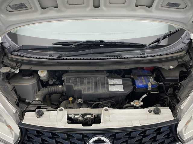 日産 デイズ X Vセレ +SeftyⅡ 長野県 2015(平27)年 5.4万km ホワイトパール 純正ナビ/（フルセグ、CD、DVD、BT）/アラウンドビューモニター/衝突軽減ブレーキ/純正ホイルキャップ付き夏タイヤ車載/ドアバイザー/フォグランプ/アイドリングストップ/電格ミラー/ウィンカーミラー/純正フロアマット（D席欠品）