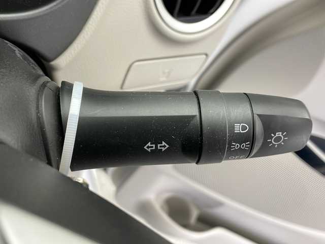 日産 デイズ X Vセレ +SeftyⅡ 長野県 2015(平27)年 5.4万km ホワイトパール 純正ナビ/（フルセグ、CD、DVD、BT）/アラウンドビューモニター/衝突軽減ブレーキ/純正ホイルキャップ付き夏タイヤ車載/ドアバイザー/フォグランプ/アイドリングストップ/電格ミラー/ウィンカーミラー/純正フロアマット（D席欠品）