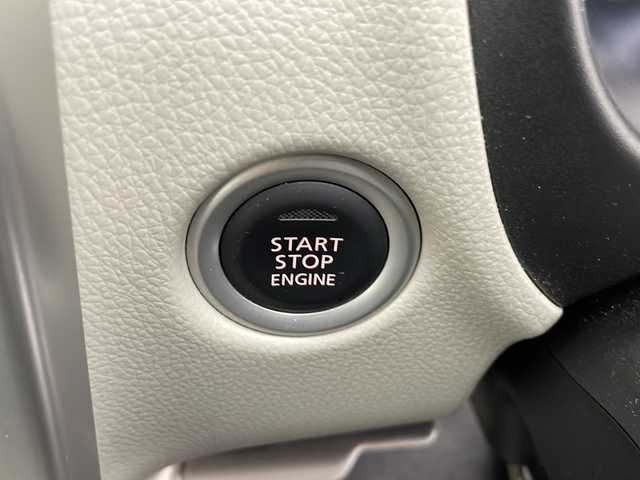 日産 デイズ X Vセレ +SeftyⅡ 長野県 2015(平27)年 5.4万km ホワイトパール 純正ナビ/（フルセグ、CD、DVD、BT）/アラウンドビューモニター/衝突軽減ブレーキ/純正ホイルキャップ付き夏タイヤ車載/ドアバイザー/フォグランプ/アイドリングストップ/電格ミラー/ウィンカーミラー/純正フロアマット（D席欠品）