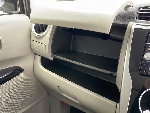 日産 デイズ X Vセレ +SeftyⅡ 長野県 2015(平27)年 5.4万km ホワイトパール 純正ナビ/（フルセグ、CD、DVD、BT）/アラウンドビューモニター/衝突軽減ブレーキ/純正ホイルキャップ付き夏タイヤ車載/ドアバイザー/フォグランプ/アイドリングストップ/電格ミラー/ウィンカーミラー/純正フロアマット（D席欠品）