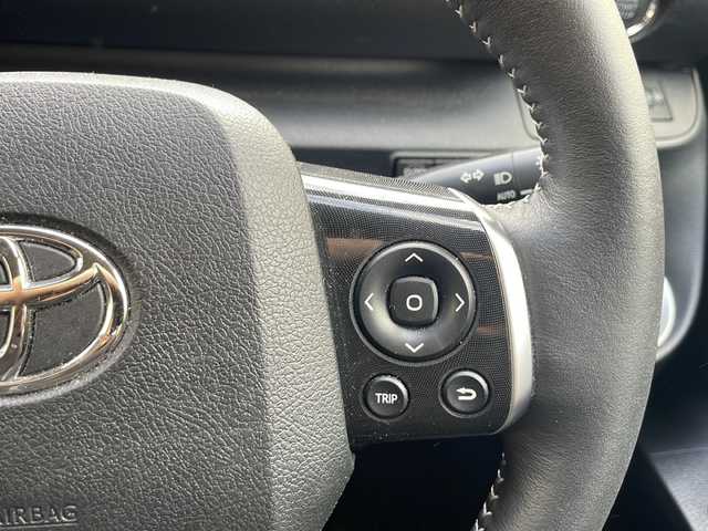 トヨタ シエンタ ファンベースG セーフティEDⅡ 兵庫県 2022(令4)年 3.3万km ブラックマイカ ワンオーナー/保証書・取説・有/社外メモリーナビ・フルセグ・BT・CD・DVD・FM・AM/バックカメラ/ETC/車線逸脱防止支援システム/衝突被害軽減ブレーキ/クリアランスソナー/パーキングアシストブレーキ/先行車発進通知/シートヒーター/ハンドルヒーター/前方ドライブレコーダー/オートハイビーム/両側パワースライドドア/アイドリングストップ/プッシュスタート/スマートキー×2/純正フロアマット