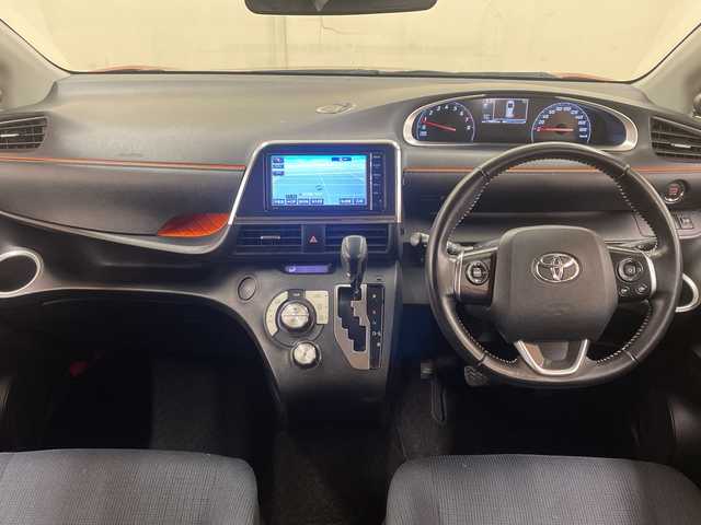 トヨタ シエンタ G 道央・札幌 2016(平28)年 14万km レッドマイカM /4WD//ディーラーフルセグナビ/（CD/AM/FM/BT）//プリクラッシュセーフティ//オートハイビーム//レーンキープアシスト//両側パワースライドドア//寒冷地仕様//ワイパーデアイサー//ドアバイザー//ステアリングリモコン//バックカメラ//スペアキー//夏タイヤAW積込有り