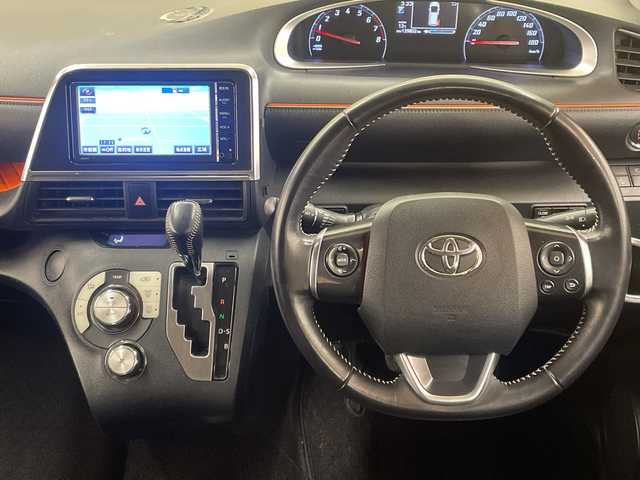 トヨタ シエンタ G 道央・札幌 2016(平28)年 14万km レッドマイカM /4WD//ディーラーフルセグナビ/（CD/AM/FM/BT）//プリクラッシュセーフティ//オートハイビーム//レーンキープアシスト//両側パワースライドドア//寒冷地仕様//ワイパーデアイサー//ドアバイザー//ステアリングリモコン//バックカメラ//スペアキー//夏タイヤAW積込有り