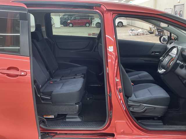 トヨタ シエンタ G 道央・札幌 2016(平28)年 14万km レッドマイカM /4WD//ディーラーフルセグナビ/（CD/AM/FM/BT）//プリクラッシュセーフティ//オートハイビーム//レーンキープアシスト//両側パワースライドドア//寒冷地仕様//ワイパーデアイサー//ドアバイザー//ステアリングリモコン//バックカメラ//スペアキー//夏タイヤAW積込有り