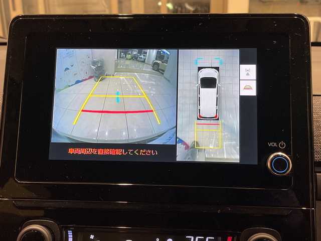 トヨタ シエンタ ハイブリッド Z 埼玉県 2023(令5)年 1.2万km ブラック トヨタセーフティーセンス/純正メモリーナビ/　　BT/フルセグ/バック、全方位カメラ/両側パワースライドドア/レーダークルーズコントロール/LEDオートライト/前席シートヒーター/ハンドルヒーター/純正ビルトインETC2.0