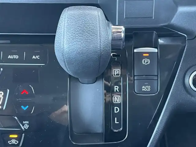 日産 ルークス HWS Gターボ プロパイロットED 滋賀県 2022(令4)年 3万km ホワイトパール 社外ディスプレイオーディオ/日産プロパイロット/エマージェンシーブレーキ/アラウンドビューモニター/両側パワースライドドア/電動パーキングブレーキ/オートブレーキホールド/電動格納ミラー/ウインカーミラー/革巻きステアリング/ステアリングリモコン/プッシュスタート/スマートキー/ETC/純正フロアマット/LEDオートヘッドライト