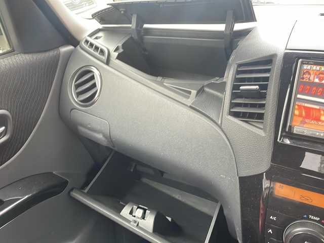 スズキ パレット ＳＷ TS 宮崎県 2012(平24)年 18.6万km パールホワイト HDDナビ/ワンセグテレビ/アイドリングストップ/ドアバイザー/プッシュスタート/両側パワースライドドア/ETC/パワーステアリング/パワーウィンドウ/CDチェンジャー/DVD再生/オートライト