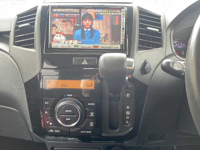 スズキ パレット ＳＷ TS 宮崎県 2012(平24)年 18.6万km パールホワイト HDDナビ/ワンセグテレビ/アイドリングストップ/ドアバイザー/プッシュスタート/両側パワースライドドア/ETC/パワーステアリング/パワーウィンドウ/CDチェンジャー/DVD再生/オートライト