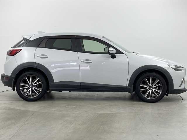 マツダ ＣＸ－３ XD ツーリング 道央・札幌 2016(平28)年 5.5万km セラミックM 4WD/マツダコネクトナビ＆BT/バックカメラ/ｉーＡＣＴＩＶＳＥＮＳＥ/寒冷地仕様/ビルトインETC/純正ドライブレコーダー/クルーズコントロール/ブラインドスポットモニタリング/アクティブドライビングディスプレイ/オートマチックハイビーム/LEDヘッドランプ＆フォグ/オートライト/パドルシフト/ハーフレザーシート/前席シートヒーター/純正18インチアルミホイール/ドアミラーヒーター