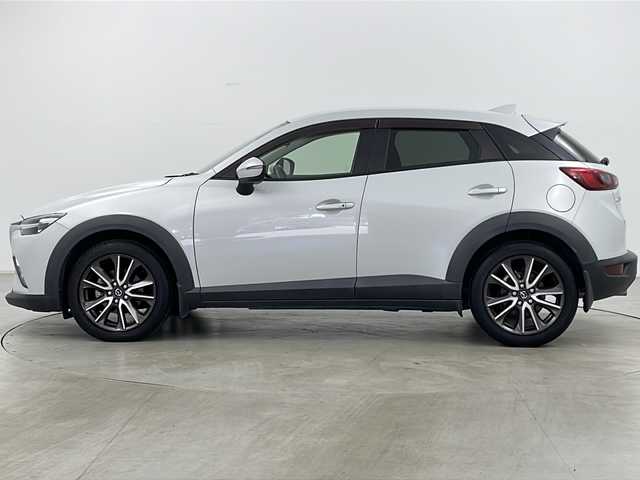 マツダ ＣＸ－３ XD ツーリング 道央・札幌 2016(平28)年 5.5万km セラミックM 4WD/マツダコネクトナビ＆BT/バックカメラ/ｉーＡＣＴＩＶＳＥＮＳＥ/寒冷地仕様/ビルトインETC/純正ドライブレコーダー/クルーズコントロール/ブラインドスポットモニタリング/アクティブドライビングディスプレイ/オートマチックハイビーム/LEDヘッドランプ＆フォグ/オートライト/パドルシフト/ハーフレザーシート/前席シートヒーター/純正18インチアルミホイール/ドアミラーヒーター