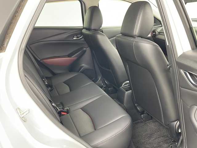 マツダ ＣＸ－３ XD ツーリング 道央・札幌 2016(平28)年 5.5万km セラミックM 4WD/マツダコネクトナビ＆BT/バックカメラ/ｉーＡＣＴＩＶＳＥＮＳＥ/寒冷地仕様/ビルトインETC/純正ドライブレコーダー/クルーズコントロール/ブラインドスポットモニタリング/アクティブドライビングディスプレイ/オートマチックハイビーム/LEDヘッドランプ＆フォグ/オートライト/パドルシフト/ハーフレザーシート/前席シートヒーター/純正18インチアルミホイール/ドアミラーヒーター