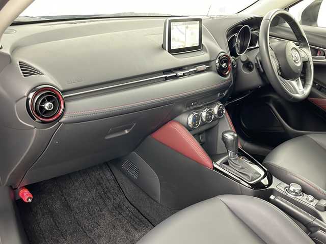 マツダ ＣＸ－３ XD ツーリング 道央・札幌 2016(平28)年 5.5万km セラミックM 4WD/マツダコネクトナビ＆BT/バックカメラ/ｉーＡＣＴＩＶＳＥＮＳＥ/寒冷地仕様/ビルトインETC/純正ドライブレコーダー/クルーズコントロール/ブラインドスポットモニタリング/アクティブドライビングディスプレイ/オートマチックハイビーム/LEDヘッドランプ＆フォグ/オートライト/パドルシフト/ハーフレザーシート/前席シートヒーター/純正18インチアルミホイール/ドアミラーヒーター