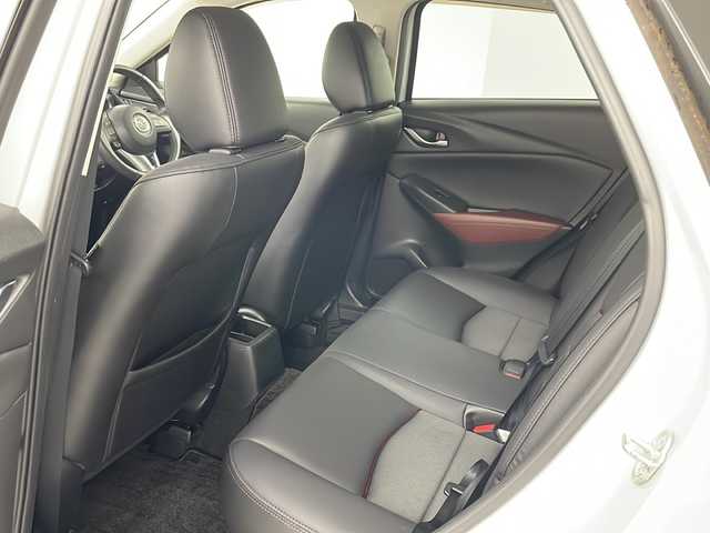 マツダ ＣＸ－３ XD ツーリング 道央・札幌 2016(平28)年 5.5万km セラミックM 4WD/マツダコネクトナビ＆BT/バックカメラ/ｉーＡＣＴＩＶＳＥＮＳＥ/寒冷地仕様/ビルトインETC/純正ドライブレコーダー/クルーズコントロール/ブラインドスポットモニタリング/アクティブドライビングディスプレイ/オートマチックハイビーム/LEDヘッドランプ＆フォグ/オートライト/パドルシフト/ハーフレザーシート/前席シートヒーター/純正18インチアルミホイール/ドアミラーヒーター