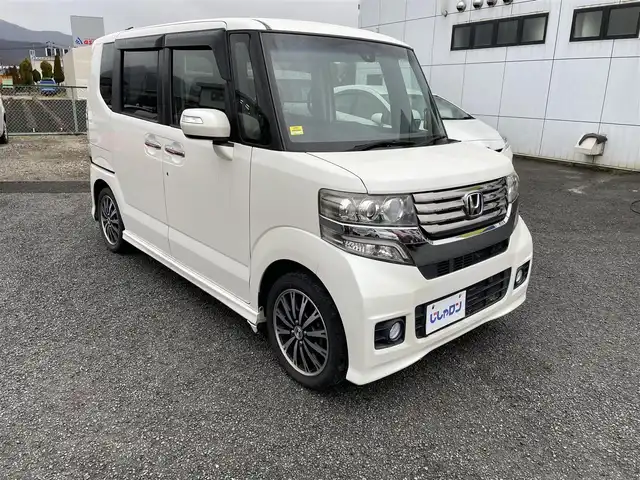 ホンダ Ｎ ＢＯＸ カスタム G ターボ Aパッケージ 神奈川県 2014(平26)年 9.1万km プレミアムホワイトパール (株)IDOMが運営する【じしゃロン秦野店】の自社ローン専用車両になります。こちらは現金またはオートローンご利用時の価格です。自社ローンご希望の方は別途その旨お申付け下さい/シティーブレーキアクティブシステム/両側パワースライドドア/スマートキー/純正メモリナビ/ETC/純正アルミ/バックカメラ/クルーズコントロール