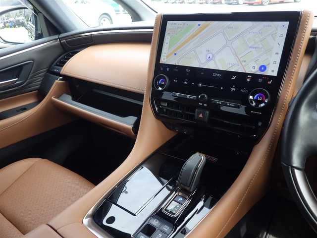 トヨタ ヴェルファイア ハイブリット Z プレミア 千葉県 2024(令6)年 3.1万km ブラック Toyota Safety Sense/・プリクラッシュセーフティ/・レーンディパーチャーアラート/・オートハイビーム/・レーダークルーズコントロール/・プロアクティブドライビングアシスト/トヨタチームメイト/ムーンルーフ/置くだけ充電/ユニバーサルステップ/両側パワースライドドア/パワーバックドア/レザーシート/前席パワーシート/エアシート/シートヒーター/後席オットマン/純正コネクティッドナビ/地デジTV/【Bluetooth接続　Apple CarPlay対応】/パノラミックビューモニター/デジタルミラー/ドライブレコーダー（drv-mr480）/ETC（2.0）/3眼LEDヘッドライト/ウインカーミラー/ステアリングスイッチ/コンビハンドル/パドルシフト/クリアランスソナー/純正19インチアルミホイル/サイド/カーテンエアバッグ/スマートキー