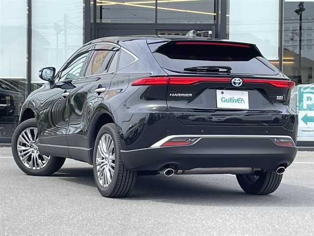 トヨタ ハリアー ハイブリッド Z レザーパッケージ 茨城県 2023(令5)年 1.6万km プレシャスブラックパール 純正ナビ/【AM・FM・TV・BT・Apps・USB・Miracast】/パワーシート/シートメモリ/シートヒーター/エアシート/ステアリングヒーター/BSM/HUD/電動リアゲート/レーダークルコン/ETC2.0/全方位カメラ/電動パーキングブレーキ/ブレーキホールド/MTモード付AT/横滑り防止/レーンキープアシスト/衝突被害軽減システム/オートライト/オートハイビーム