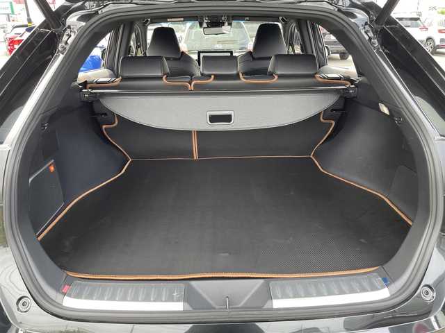 トヨタ ハリアー ハイブリッド Z レザーパッケージ 茨城県 2023(令5)年 1.6万km プレシャスブラックパール 純正ナビ/【AM・FM・TV・BT・Apps・USB・Miracast】/パワーシート/シートメモリ/シートヒーター/エアシート/ステアリングヒーター/BSM/HUD/電動リアゲート/レーダークルコン/ETC2.0/全方位カメラ/電動パーキングブレーキ/ブレーキホールド/MTモード付AT/横滑り防止/レーンキープアシスト/衝突被害軽減システム/オートライト/オートハイビーム