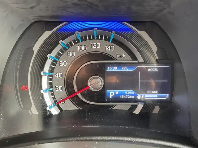 スズキ ハスラー HYBRID X 愛媛県 2020(令2)年 4.6万km シフォンアイボリーM 純正ナビ/ETC/ドライブレコーダー/シートヒーター/フルセグTV/LED/オートライト/コーナーセンサー/レーンキープアシスト/横滑り防止装置/衝突軽減システム/コーナー/USB入力端子/Bluetooth/DVD再生可能/純正AW/アイドリングストップ/スマートキー/純正フロアマット