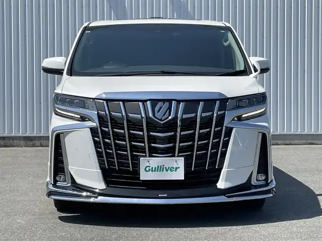 トヨタ アルファード S Cパッケージ 福岡県 2021(令3)年 4.2万km ホワイトパールクリスタルシャイン モデリスタエアロ(F.S.R)/ツインムーンルーフ/純正フリップダウンモニター/純正ＤＡナビ/CD/DVD/BT/バックカメラ/黒革シート/ＰＣＳ/LTA/ＢＳＭ/レーダークルーズコントロール/ビルトインETC/両側パワースライドドア/パワーバックドア/デジタルインナーミラー/シートメモリー/前席パワーシート/前席シートヒーター/ベンチレーション/オットマン/三眼LED/オートハイビーム/AC100V/電動パーキング/ブレーキホールド/スマートキー/プッシュスタート