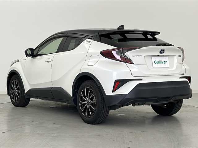 トヨタ Ｃ－ＨＲ S LEDパッケージ 宮城県 2019(平31)年 6.9万km ブラック/ホワイトパールクリスタルシャイン 2トーン ツートンカラー/Toyota Safety Sense P	/・プリクラッシュセーフティ	/・レーンディパーチャーアラート	/・オートマチックハイビーム	/・レーダークルーズコントロール	/純正ナビ/・BT.USB.HDMI.SD.CD.DVD/フルセグTV/バックカメラ/純正ドライブレコーダー/ビルトインETC/LEDヘッドライト/プッシュスタート/スマートキー×2/アイドリングストップ/横滑り防止装置/ステアリングスイッチ/社外17inAW/純正フロアマット/トノカバー