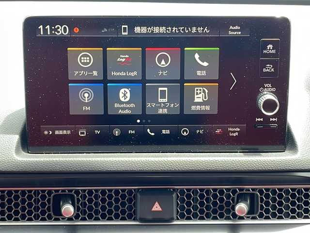 ホンダ シビック タイプR 栃木県 2023(令5)年 2.9万km チャンピオンシップホワイト TYPE R専用10.2インチ/デジタルグラフィックメーターナビ/フルセグ/Bluetooth/ラジオ/バックカメラ/オプションドライブレコーダー 前後2カメラセット/DRH-224SD＋後方録画カメラ（￥57/200）/ワイヤレス充電器/Honda LogR（TYPE R専用データロガー ）/ホンダセンシング/●衝突軽減ブレーキ（CMBS）/●アダプティブクルーズコントロール（ACC）/●車線維持支援システム（LKAS）/●近距離衝突軽減ブレーキ/●標識認識機能/●オートハイビーム/●ブラインドスポットインフォメーション/●パーキングセンサーシステム/ETC２．０/純正フロアマット/純正ドアバイザー/スマートキー/スペアキー/ホイールロック装着/取扱説明書