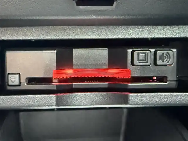 トヨタ アルファード S Aパッケージ タイプブラック 千葉県 2017(平29)年 3.8万km ホワイトパールクリスタルシャイン 社外10インチメモリナビ（CD/DVD/Bluetooth）/フルセグTV/クルーズコントロール/両側パワースライドドア/ETC/ツインムーンルーフ/バックカメラ/ハーフレザーシート/コーナーセンサー/LEDヘッドライト/フォグランプ/オートライト/純正アルミホイール/純正フロアマット