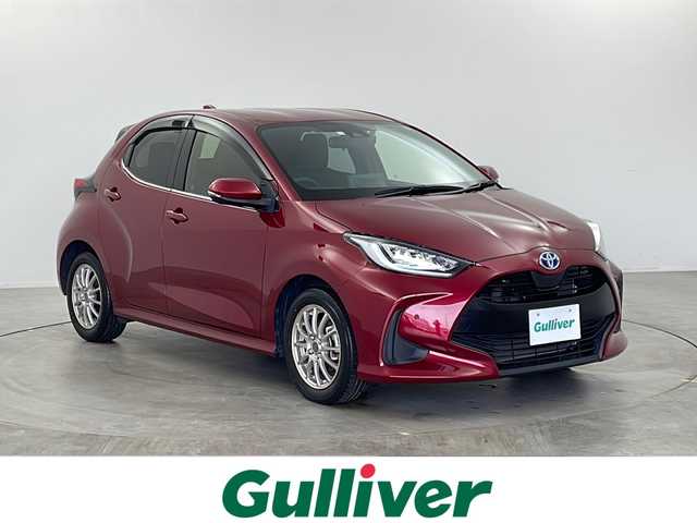トヨタ ヤリス ハイブリッド Z 栃木県 2020(令2)年 3.1万km センシュアルレッドマイカ Toyota Safety Sense/・プリクラッシュセーフティ/・レーントレーシングアシスト/・レーダークルーズコントロール/・オートマチックハイビーム/純正ディスプレイオーディオ/USB/Bluetooth/Miracast/バックカメラ/三眼LEDヘッドライト/ビルトインETC/アイドリングストップ/横滑り防止装置/プッシュスタート/スマートキー/社外15インチAW