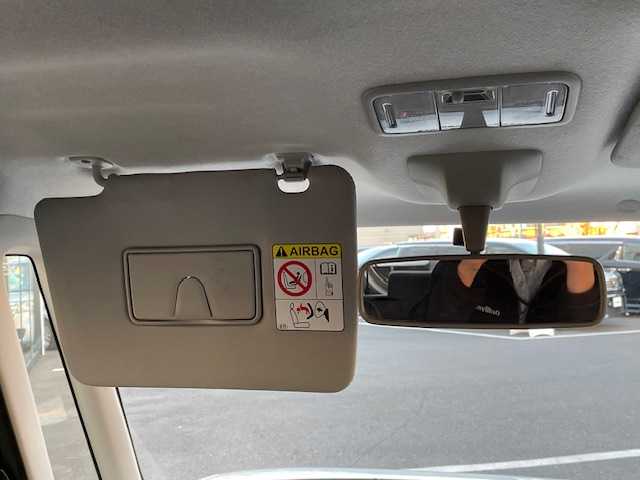 ダイハツ タント カスタム X SA 静岡県 2014(平26)年 10.1万km パール 登録時走行距離１００６３３ｋｍ/プッシュスタート/パワーステアリング/パワーウインドウ/AAC/Bluetooth接続/ETC/バックカメラ/SDナビ/ワンセグ/純正フロアマット/フルフラットシート/ベンチシート/両側パワースライドドア/純正アルミホイール/ホイールABS/横滑り防止装置/盗難防止装置/オートライト/LEDヘッドライト/フォグランプ/純正ドアバイザー/DVD/SD・AM/FM/TV/Bluetooth接続/AUX/iPad