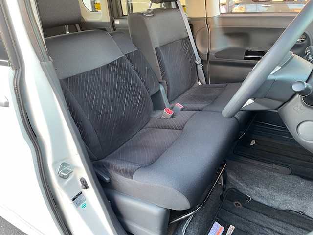 ダイハツ タント カスタム X SA 静岡県 2014(平26)年 10.1万km パール 登録時走行距離１００６３３ｋｍ/プッシュスタート/パワーステアリング/パワーウインドウ/AAC/Bluetooth接続/ETC/バックカメラ/SDナビ/ワンセグ/純正フロアマット/フルフラットシート/ベンチシート/両側パワースライドドア/純正アルミホイール/ホイールABS/横滑り防止装置/盗難防止装置/オートライト/LEDヘッドライト/フォグランプ/純正ドアバイザー/DVD/SD・AM/FM/TV/Bluetooth接続/AUX/iPad