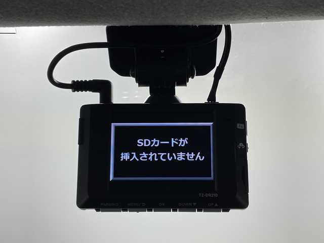 トヨタ ルーミー カスタムG 神奈川県 2023(令5)年 1.1万km レーザーブルークリスタルシャイン トヨタセーフティセンス/純正9型ナビ【NMZN-Y73D】/・BT/フルセグTV/CD/DVD/SD/USB/HDMI/バックカメラ/純正フリップダウンモニター/ETC/前後ドライブレコーダー/電動サイドブレーキ/オートブレーキホールド/アイドリングストップ機能/コーナーセンサー/両側電動スライドドア/革巻きステアリング/ステアリングスイッチ/Autoライト/スマートキー/プッシュスタートボタン/LEDヘッドライト/フォグランプ/電動格納ミラー/ウィンカーミラー/純性フロアマット/純正ドアバイザー/純正14インチアルミホイール