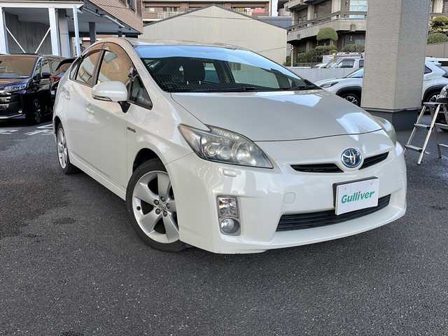 トヨタ プリウス S ツーリングセレクション 大阪府 2009(平21)年 8.7万km ホワイトパールクリスタルシャイン 純正ナビ/バックカメラ/ドライブレコーダー/ワンセグテレビ/純正アルミホイール/純正フロアマット/スペアキー/プッシュスタート/ETC/カーテンエアバッグ/ドアバイザー
