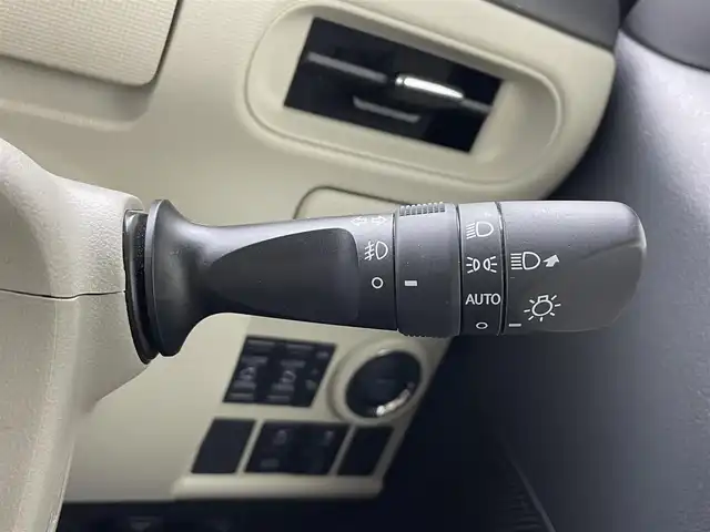 ダイハツ ムーヴ キャンバス G メイクアップ リミテッド　SAⅢ 埼玉県 2019(平31)年 2.8万km パールホワイトⅢ/ナチュラルベージュマイカメタリック 2トーン 純正ナビ　全方位　両側電動　ＥＴＣ　ＬＥＤ　アイドリングストップ　スマートキー　フルセグＴＶ　ドライブレコーダー　ベンチシート　フルフラット　衝突被害軽減　ＣＤ／ＤＶＤ