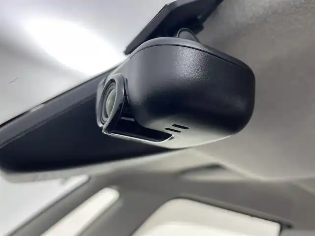 ダイハツ ムーヴ キャンバス G メイクアップ リミテッド　SAⅢ 埼玉県 2019(平31)年 2.8万km パールホワイトⅢ/ナチュラルベージュマイカメタリック 2トーン 純正ナビ　全方位　両側電動　ＥＴＣ　ＬＥＤ　アイドリングストップ　スマートキー　フルセグＴＶ　ドライブレコーダー　ベンチシート　フルフラット　衝突被害軽減　ＣＤ／ＤＶＤ