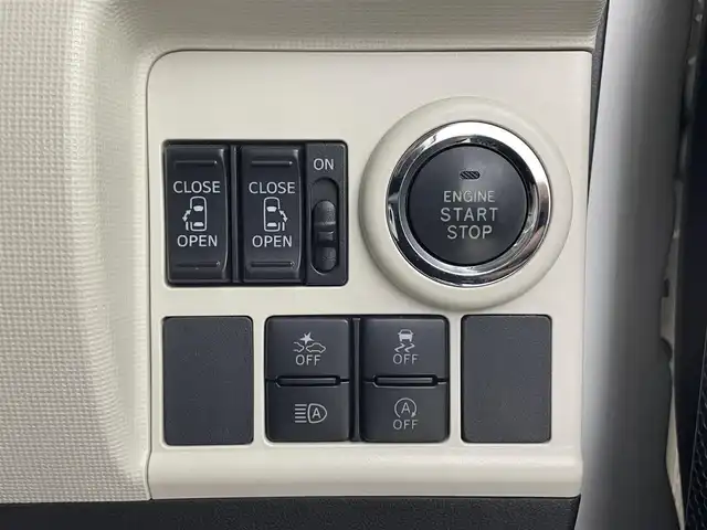 ダイハツ ムーヴ キャンバス G メイクアップ リミテッド　SAⅢ 埼玉県 2019(平31)年 2.8万km パールホワイトⅢ/ナチュラルベージュマイカメタリック 2トーン 純正ナビ　全方位　両側電動　ＥＴＣ　ＬＥＤ　アイドリングストップ　スマートキー　フルセグＴＶ　ドライブレコーダー　ベンチシート　フルフラット　衝突被害軽減　ＣＤ／ＤＶＤ