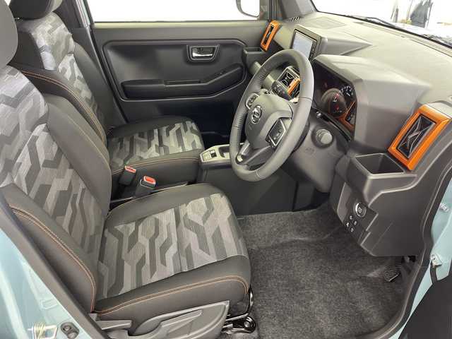 ダイハツ タフト G 岐阜県 2025(令7)年 0.1千km レイクブルーメタリック ガラスルーフ/純正メモリナビ/CD/DVD/Bluetooth/HDMI/フルセグTV/バックカメラ/衝突軽減ブレーキ/レーダークルーズコントロール/全席シートヒーター/オートLEDヘッドライト/ステアリングリモコン/電動パーキングブレーキ/純正15インチアルミホイール/スマートキー/プッシュスタート