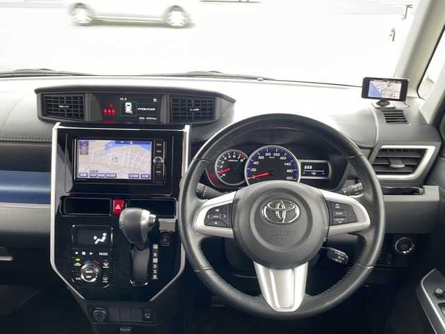 トヨタ ルーミー カスタムG S 島根県 2017(平29)年 4.8万km フレッシュグリーンメタリック 純正7インチSDナビゲーション(NSZT-W66T)/フルセグ BT SD CD DVD/全方位カメラ/クルーズコントロール/ビルトインETC/両側パワースライドドア/LEDヘッドライト/AUTOライト/フォグライト/後席サイドサンシェード/ISOFIX/純正14インチアルミホイール