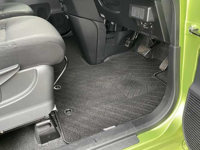 トヨタ ルーミー カスタムG S 島根県 2017(平29)年 4.8万km フレッシュグリーンメタリック 純正7インチSDナビゲーション(NSZT-W66T)/フルセグ BT SD CD DVD/全方位カメラ/クルーズコントロール/ビルトインETC/両側パワースライドドア/LEDヘッドライト/AUTOライト/フォグライト/後席サイドサンシェード/ISOFIX/純正14インチアルミホイール